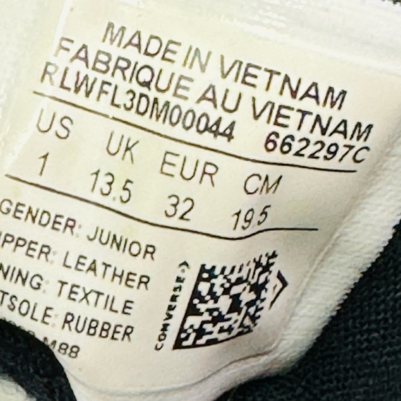 Converse Girl's CTAS Black/Wh Graphite Glitter Leather Hi Top Sneakers-Sz 1 - Picture 7 of 7